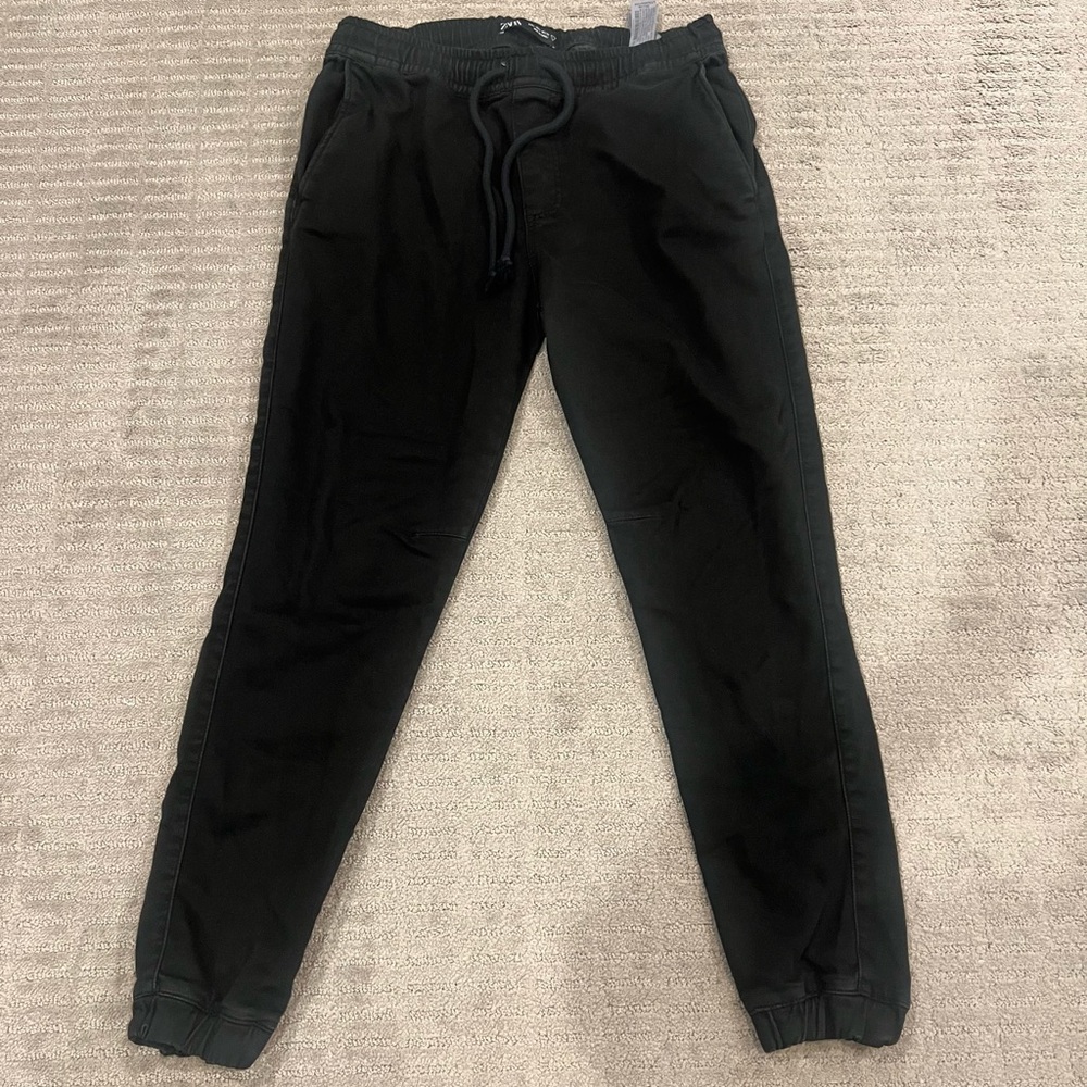 ZARAS MENS BLACK JOGGERS